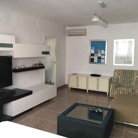 Piso Centrico 2 Habitaciones Cerca Del Mar 오스피탈레트 데 린판트 외부 사진