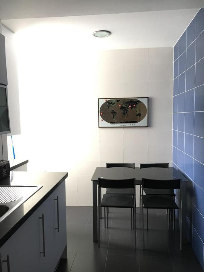 Piso Centrico 2 Habitaciones Cerca Del Mar 오스피탈레트 데 린판트 외부 사진